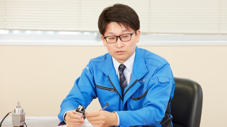 Akihiko Kameyama, Manager, Sales Technology Section, Sales Department, Tokuden