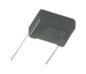 CR circuit for surge suppression